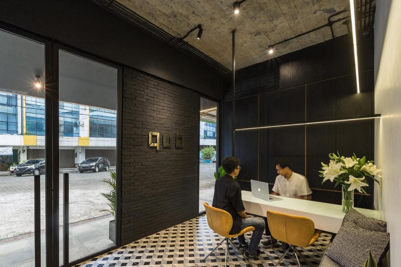 Qub Rooms Semarang Exterior foto